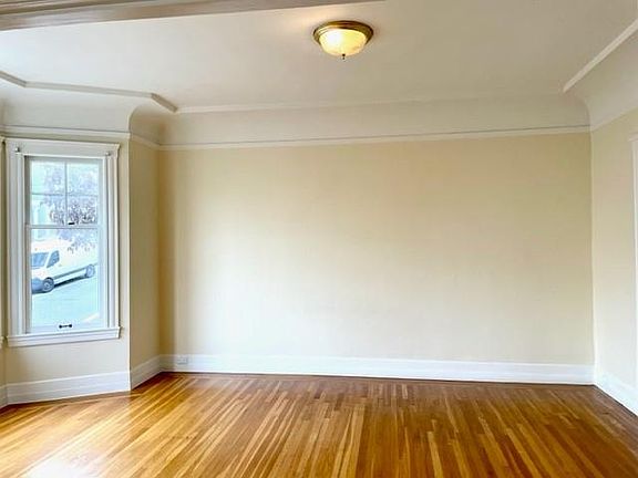 4th image of 1455 Union St APT 5