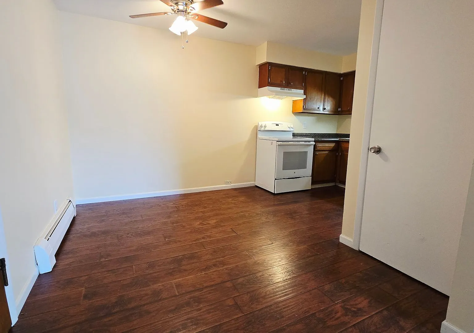 3124 Meriday Ln — Photo 3