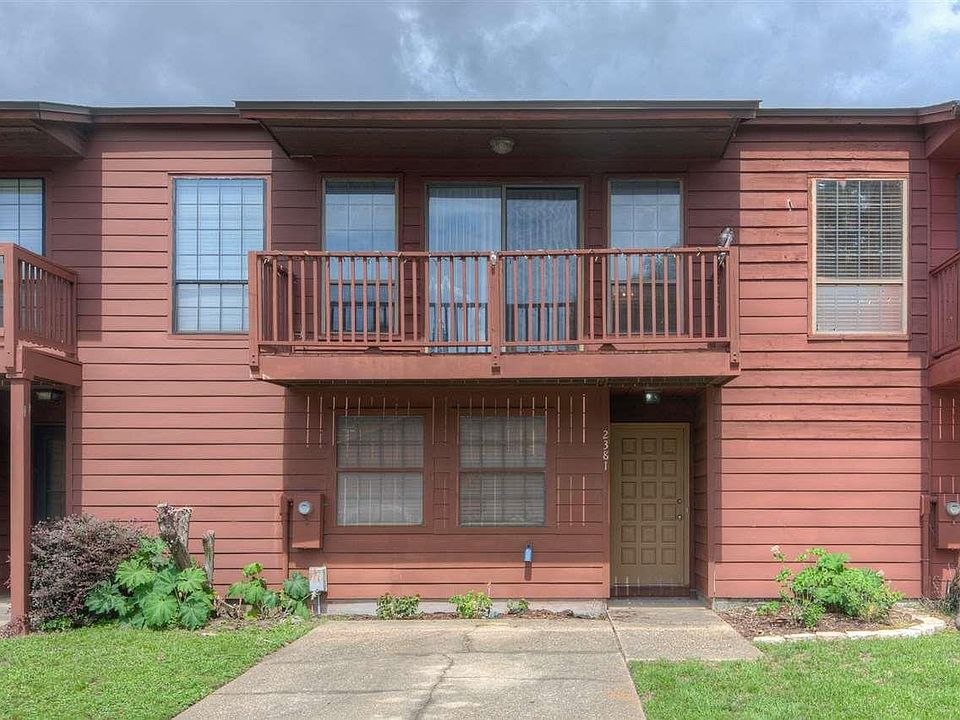 1st image of 2381 Sugartree Ct