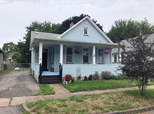 51 Allmeroth St, Rochester, NY 14620