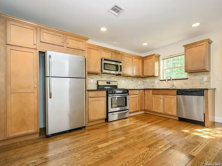 28 Dunes Ln #B — Photo 11