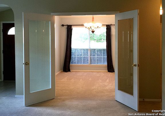 4th image of 14347 Markham Ln