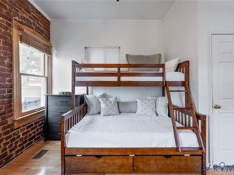 1622 Grove Ave #1B — Photo 11