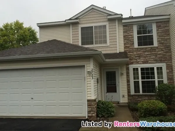 2723 Wagon Wheel Curv, Chaska, MN 55318