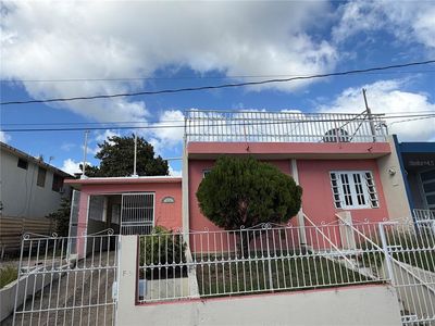 1 BLQ F 3 ESTEBAN CRUZ (1) STREET, Guayama, PR, 00784