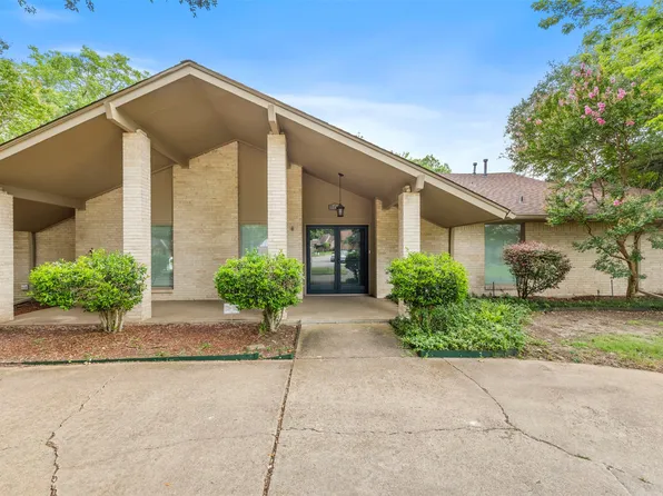802 Rock Canyon Dr, Duncanville, TX 75137