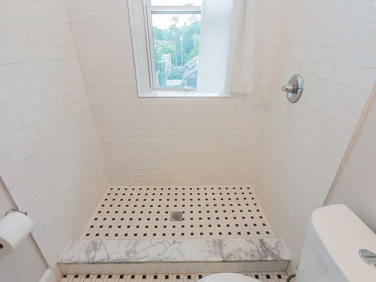 332 West Hortter Street — Photo 13