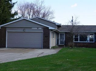 2818 Mulberry Dr, Sandusky, OH 44870