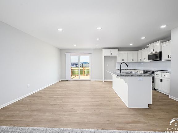3rd image of 1015 2nd St