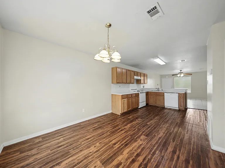 2307 Terrace Dr, Killeen — Photo 9