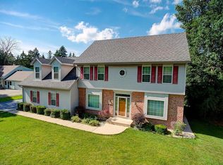 214 E Brown Deer Rd, Bayside, WI 53217