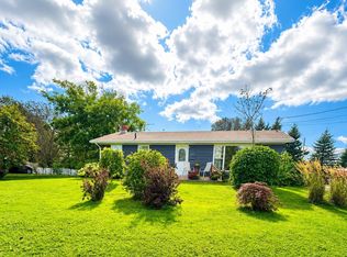 113 Maple Ave, Charlottetown, PE C1A 6G4