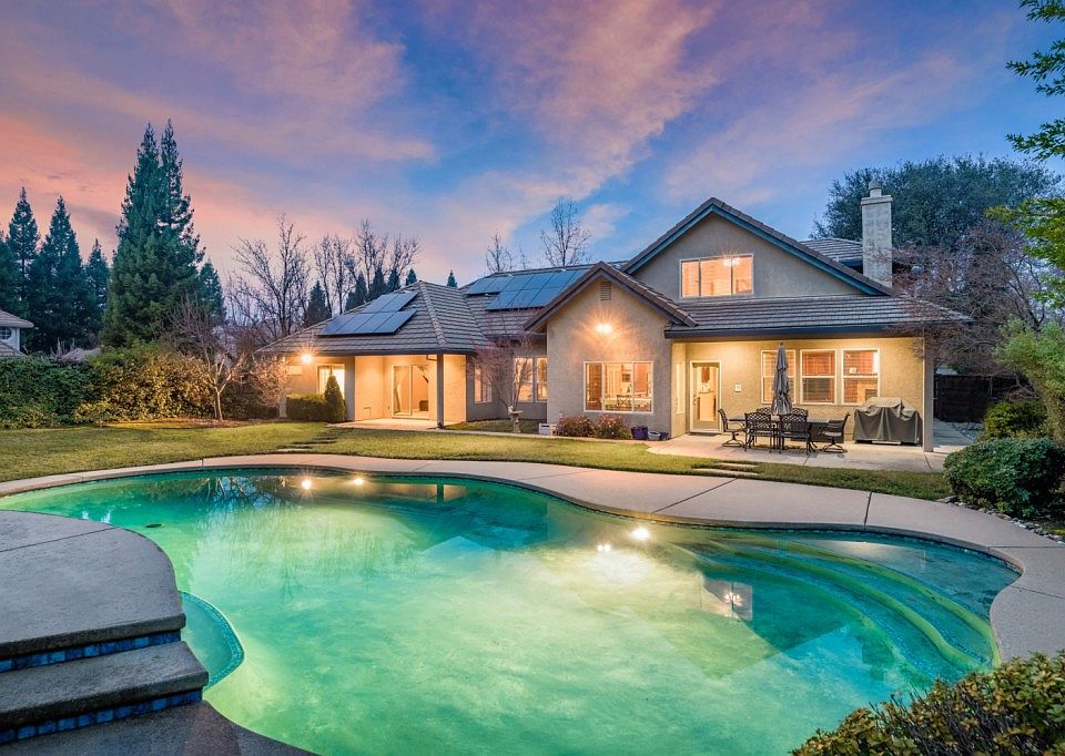 1st image of 9753 Weddington Cir