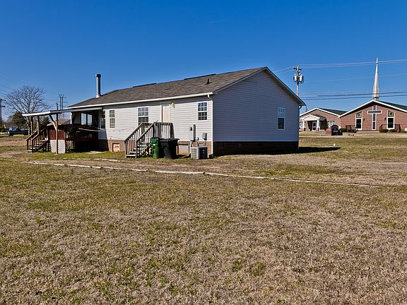5th image of 1139 Apple St