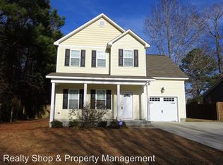 304 Raintree Cir, Jacksonville, NC 28540