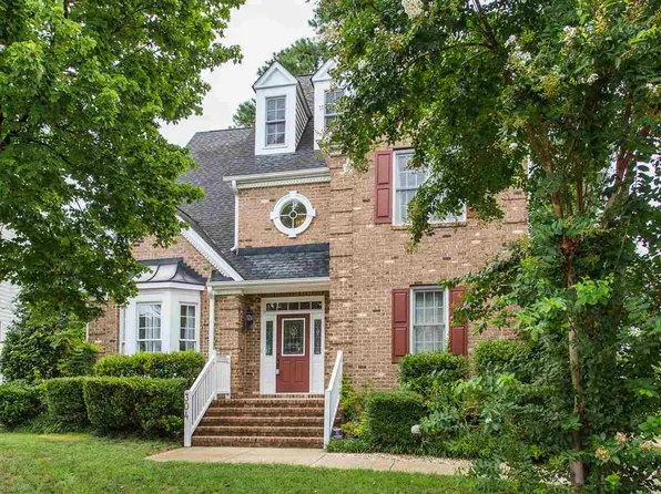 304 Star Magnolia Dr, Morrisville, NC 27560
