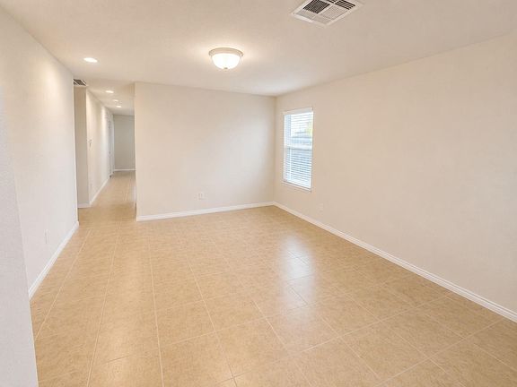 3rd image of 1518 Perennial Ln