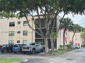 3410 Foxcroft Rd, Hollywood, FL