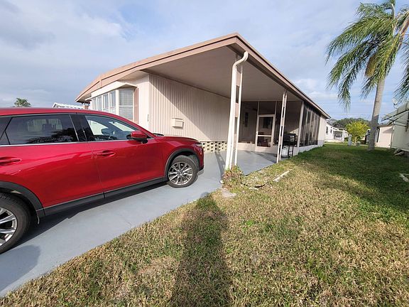 4th image of 29081 Us Highway 19 N Unit 329