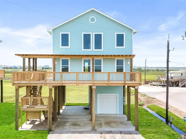 234 Bay Ave, Surfside Beach, TX 77541