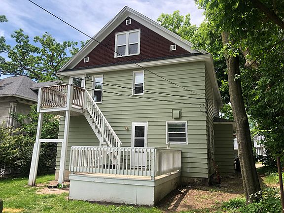 4th image of 334 Fuller Ave SE #2