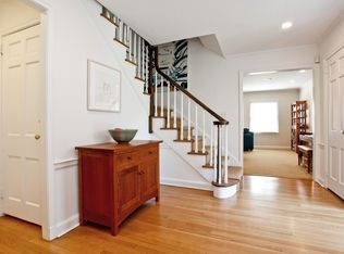 164 Fox Meadow Rd, Scarsdale, NY 10583