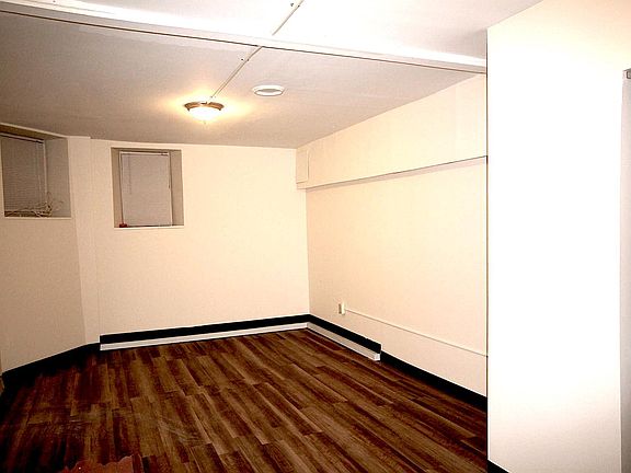 5th image of 67 Gautier Ave #B
