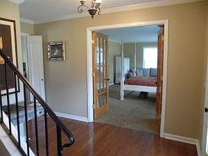 3rd image of 101 Williamsburg Dr
