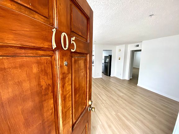 2nd image of 6050 La Prada St Unit 5