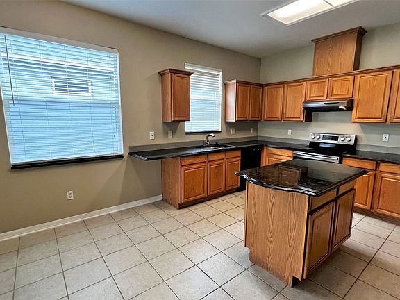 5th image of 1455 Ashdown Ct