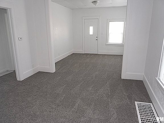 4th image of 192 17th Ave