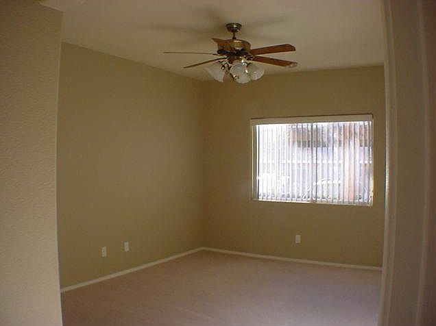 2nd image of 2110 N Los Feliz St #2061