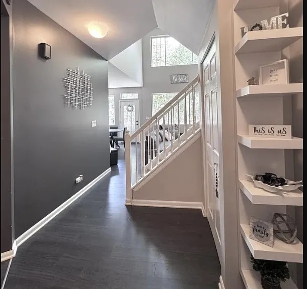 3125 Anton Dr — Photo 5