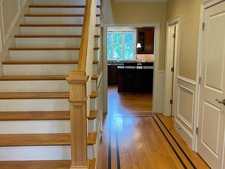 10 Blodgett Rd — Photo 2