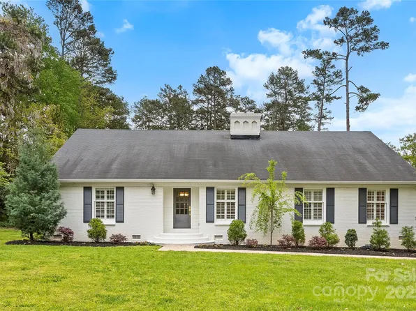 103 Colonel Richard Rankin Dr, Stanley, NC 28164