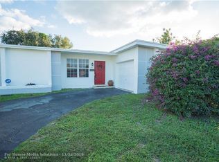 8304 NW 25th St, Sunrise, FL 33322