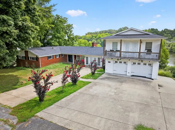 108 Petty St, Dover, TN 37058