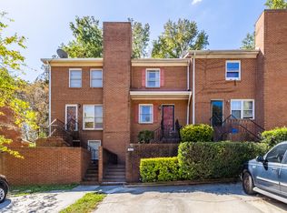 142 Davis Mill Ct, Lawrenceville, GA 30044