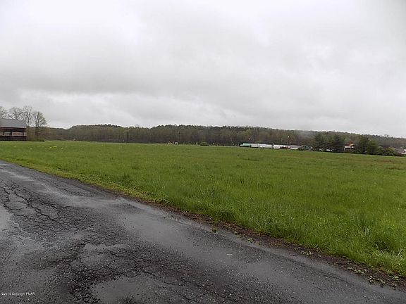 4th image of 101 Keller Dr