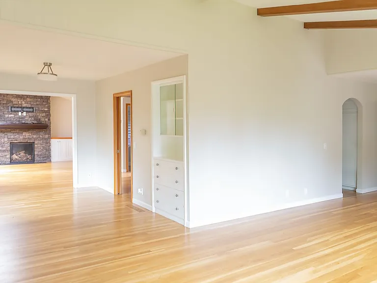7725 SW Miner Way — Photo 8