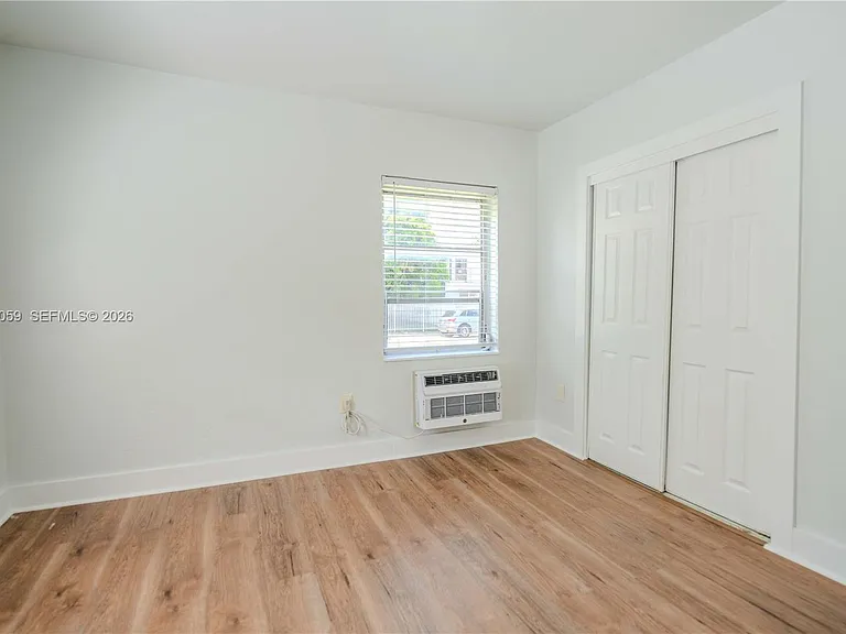 433 NE 82nd St #1 — Photo 5