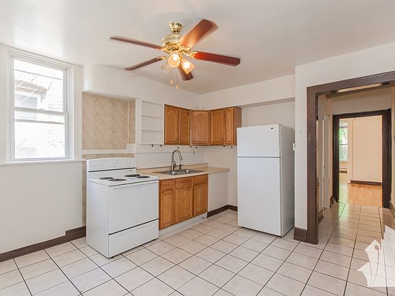 5th image of 3333 W Pierce Ave #2