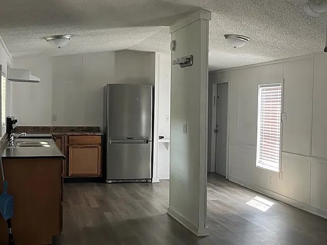 324 Linda Dr #4 — Photo 6