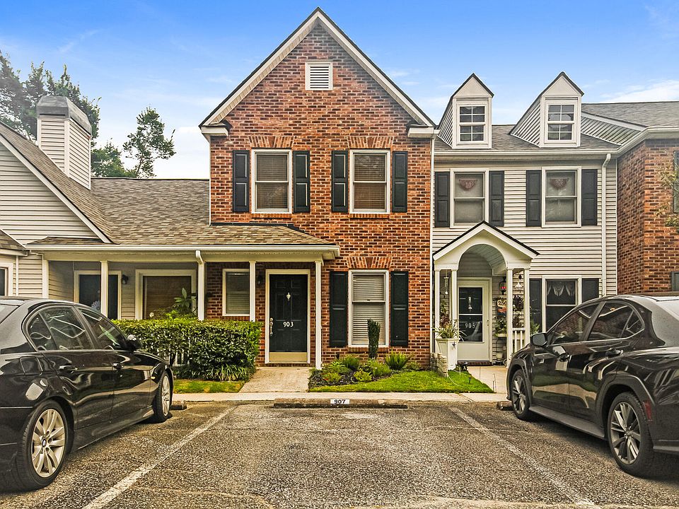 1st image of 903 Reserve Way