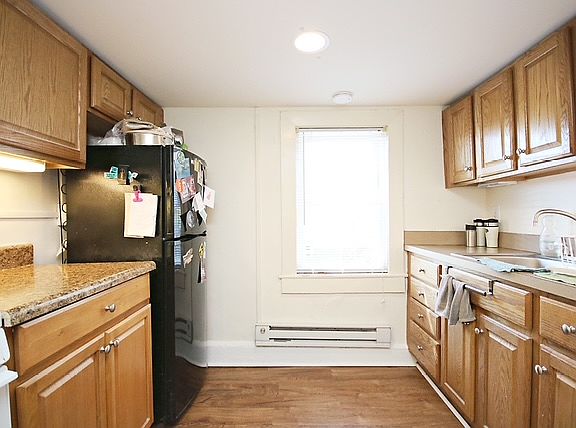 4th image of 603 Altavista Ave APT B