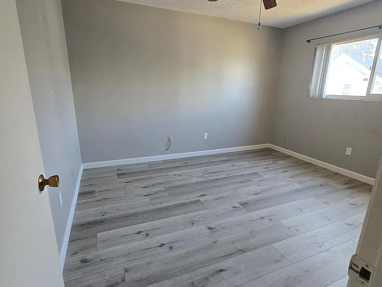 3838 1st Ave #7 — Photo 10