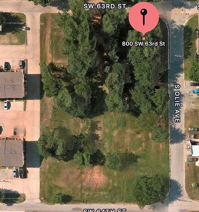 1st image of 800 SW 63rd St
