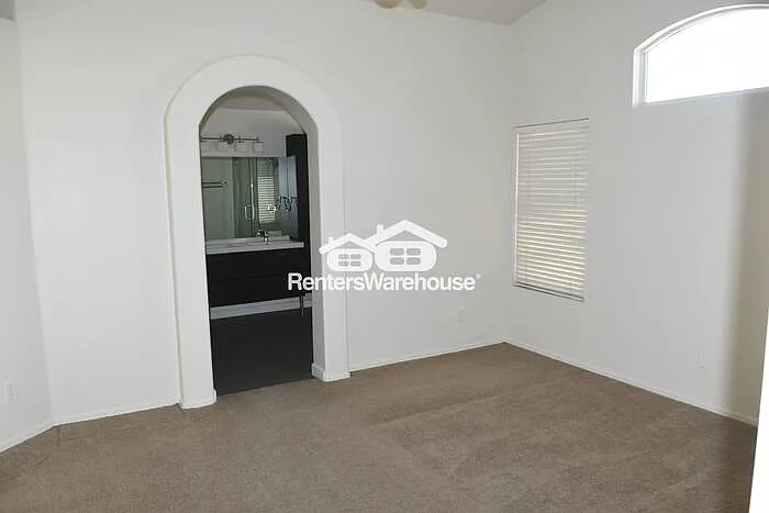 8757 E Avalon Dr — Photo 8
