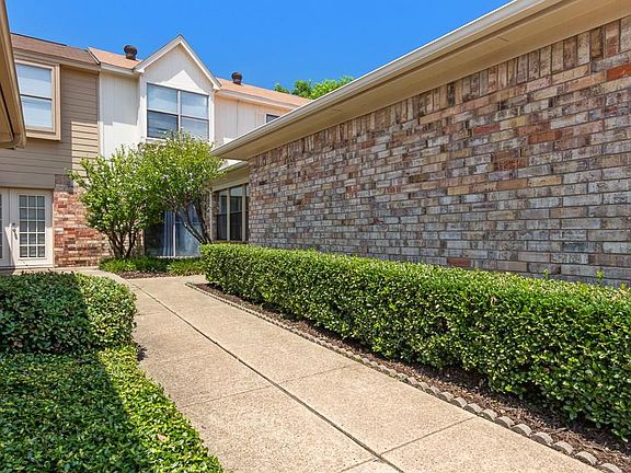 2nd image of 803 Pebble Beach Dr