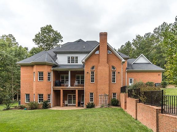 2nd image of 15631 Chesdin Manor Dr